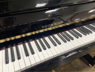 Rieger Kloss Occasion 123 Exclusive EP Polished Ebony