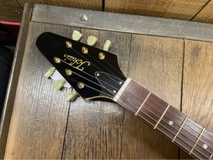 Tokai FV67 Flying V Korina Limited Edition